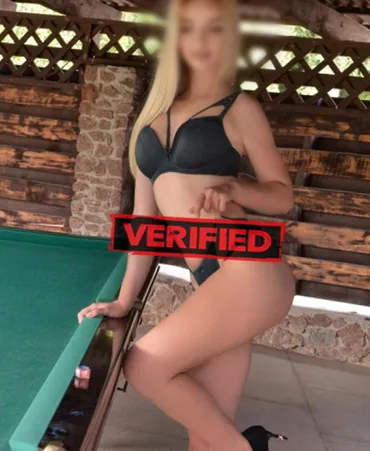 Amanda strawberry Prostitute Lake Los Angeles